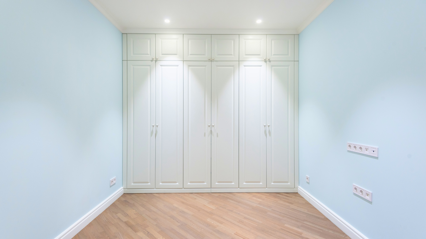 Custom Cabinet Masker